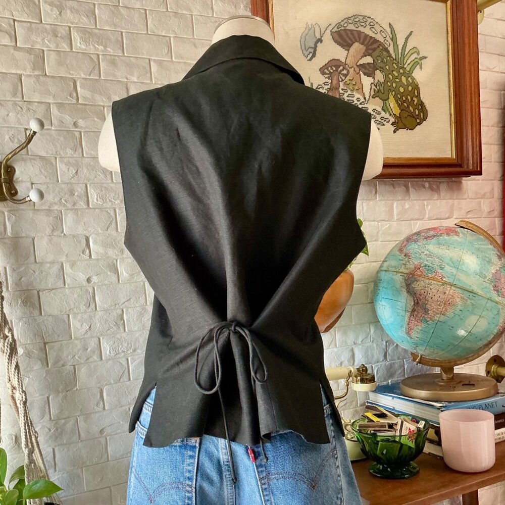 Vintage 1990s Minimalist Kasper Linen Blend Classic Grey Collared Tie Back Vest - Picture 6 of 11